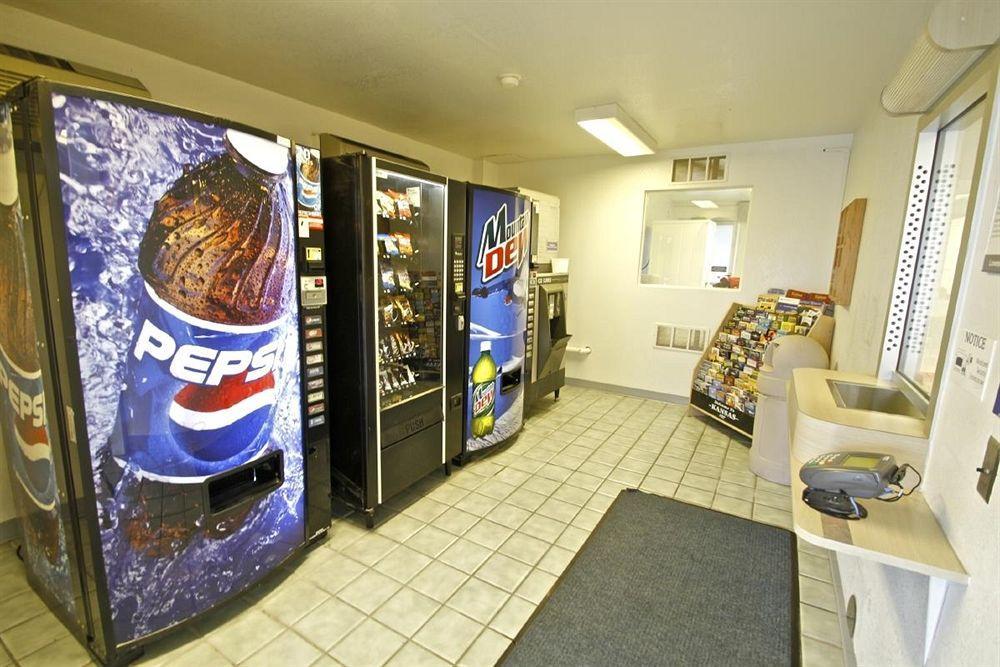 Motel 6 Manhattan Kansas المظهر الخارجي الصورة