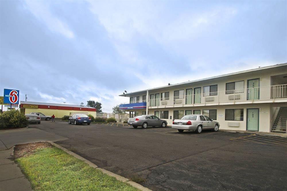 Motel 6 Manhattan Kansas المظهر الخارجي الصورة