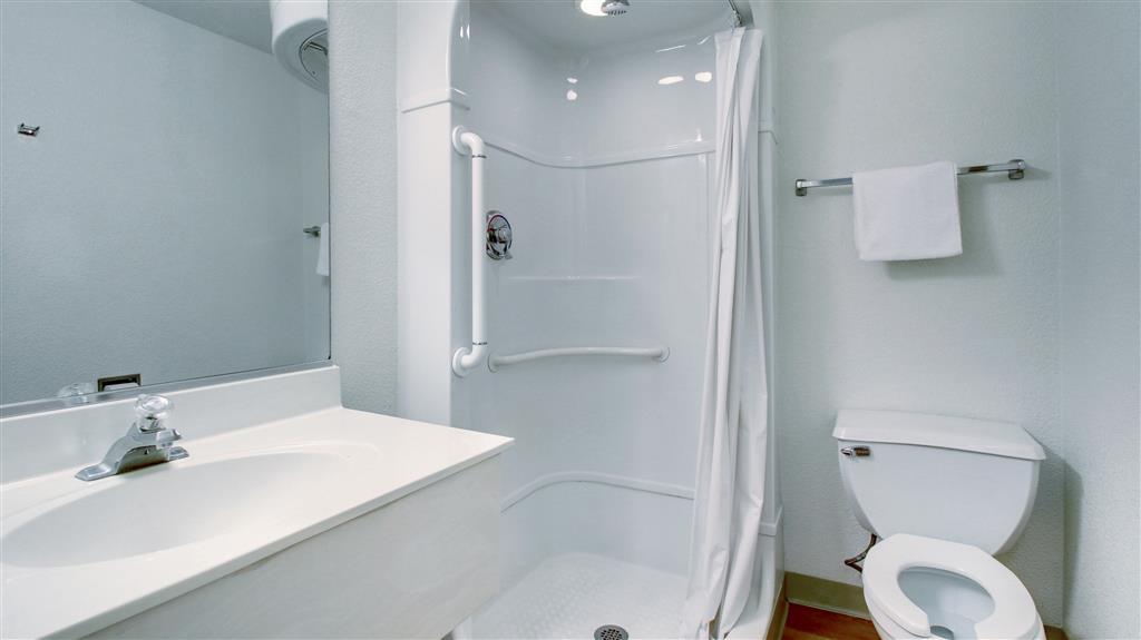 Motel 6 Manhattan Kansas الغرفة الصورة