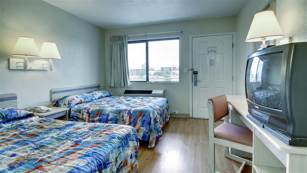 Motel 6 Manhattan Kansas الغرفة الصورة